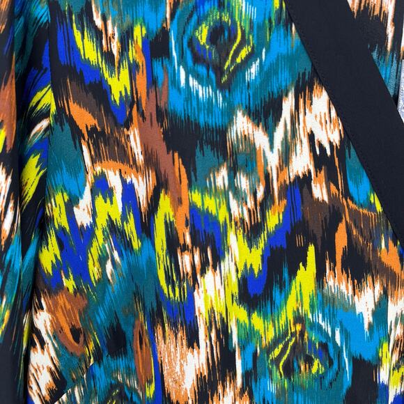 Slim Factor Investments Abstract Ikat Print Asymmetrical Tunic Shirt Plus Sz 2X - Picture 2 of 7